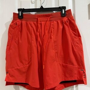 Lululemon lined 7” Athletic Shorts with zippered pockets